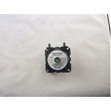 Прессостат Honeywell C6065 F 1357 04558150