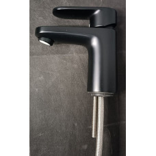 Смеситель для раковины Hansgrohe Vernis Blend 70 со сливным гарнитуром черный матовый 71550670 Смеситель для раковины Hansgrohe Vernis Blend 70 со сливным гарнитуром черный матовый 71550670